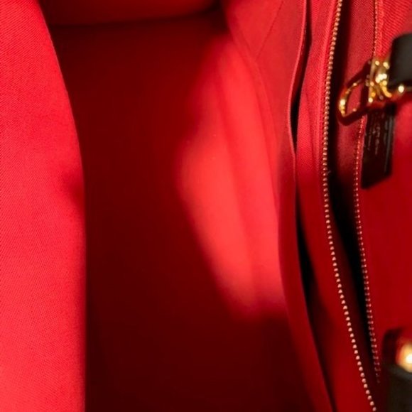 Authentic LV Reverse Monogram GM Bag - Picture 2 of 5